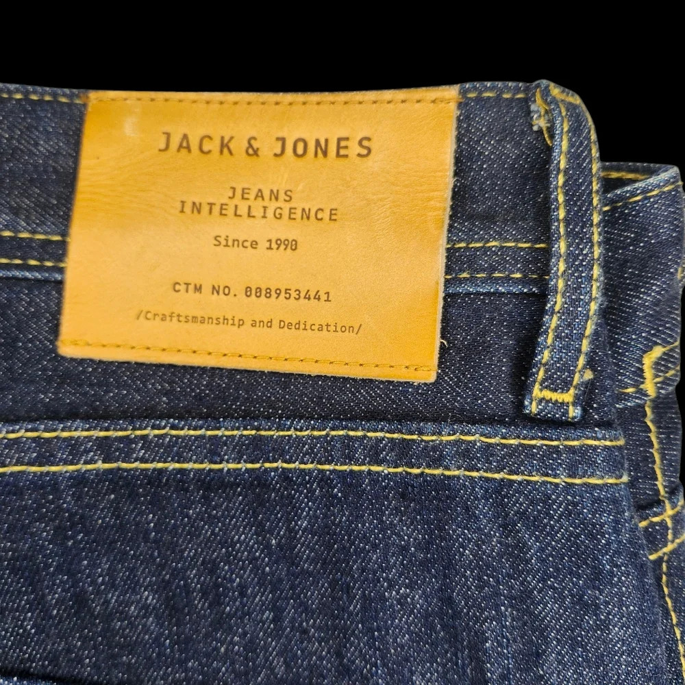 JACK & JONES Erik Relaxed Fit Jeans - 28 - Picture 8 of 11